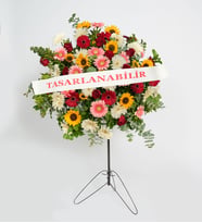 Gerbera, Kırmızı Gül & Ayçiçekleri Ferforje Çelenk