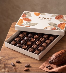 Desenli Kutuda 40'lı Karışık Gurme Lezzetler 500g