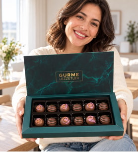 Lotus Biscoff® & Sütlü Yeşil Gurme Lezzetler Kutusu