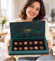Lotus Biscoff® & Sütlü Yeşil Gurme Lezzetler Kutusu