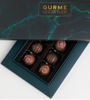 Lotus Biscoff® & Sütlü Yeşil Gurme Lezzetler Kutusu