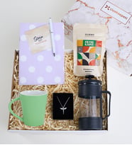 French Press ve Melek Kolyeli Hediye Kutusu