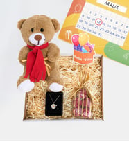 Peluş Ayıcık & Papatya Kolyeli Kişiye Özel Takvimli Set