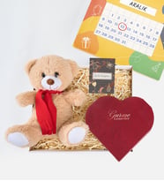 Gurme Lezzetler & Peluş Ayıcıklı Kişiye Özel Takvimli Set