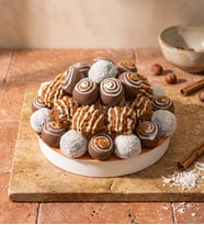 Lotus Biscoff® Bisküvi Süslemeli Kek Buketi