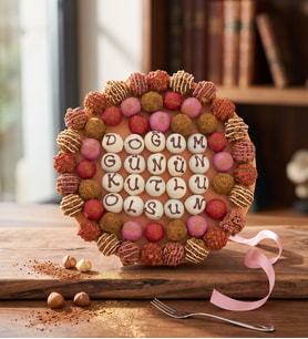 Lotus Biscoff® Doğum Günün Kutlu Olsun Aranjmanı