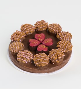 Kağıt Helvada Lotus Biscoff® Süslü ve Kalpli Kekler