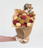 Fotoğraflı Bukette Lotus Biscoff® ve Gül Kekler