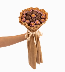 Lotus Biscoff®'lu Gül Kek Buketi