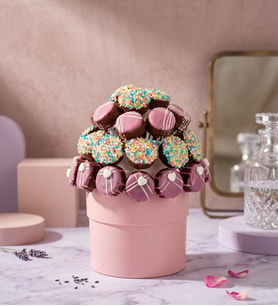 Pembe Saksıda Mini Şekerli Yuvarlak Kekler