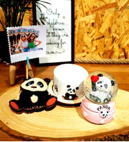 Kişiye Özel Sevimli Panda Kar Küresi Ve 3D Panda Notlu Kupa Arkadaşa Hediye