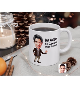 BK Gift Kişiye Özel Erkek Bu Adam Bu Zamana Kolay Gelmedi Karikatürlü Beyaz Kupa Bardak-2