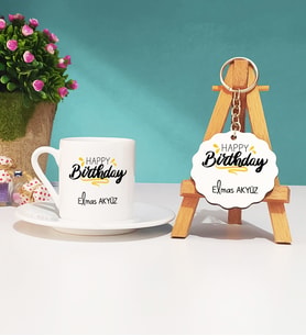 Happy Birthday Tasarımlı Kişiye Özel Doğum Günü Hediyesi Türk Kahvesi Fincanı ve Anahtarlık Hediye Seti