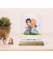 BK Gift Kişiye Özel Evleniyoruz Karikatürlü Çerçeve-3 (Beyaz)