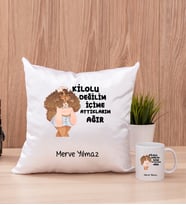 İçime Attıklarım Ağır Kare Yastık ve Beyaz Kupa Bardak