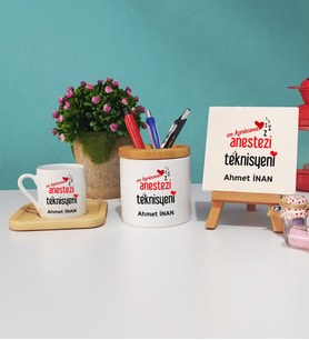 En Karizma Anestezi Teknisyeni Hediye Ahşap Altlıklı Türk Kahvesi Fincanı Kalemlik Dekoratif Taş Baskı Hediye Seti