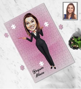 Kişiye Özel Yatırım Uzmanı Tasarımlı Karikatür A4 99 Parça Puzzle Bayan1
