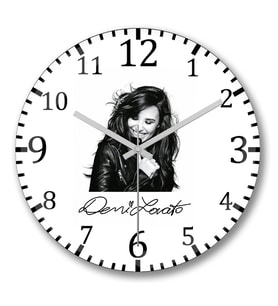 Demi Lovato B&W Autografada Duvar Saati Bombeli Gercek Cam