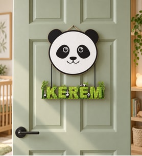 Gifties Minik Pandanın Kocaman Kafası Temalı Kişiye Özel Kapı Süsü