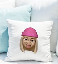 Emoji Kız Stiker Yastığı