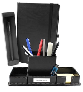 Kişiye Özel Siyah Defter & Siyah Mat Roller Kalem & Masaüstü Kalemlik Hediye Seti (Siyah)