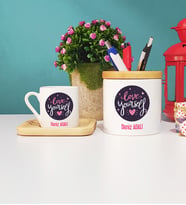 Love Yourself Tasarımlı Kişiye Özel Hediye Ahşap Altlıklı Türk Kahvesi Fincanı ve Kalemlik Seti