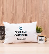 Denizcilik Öğretmeni Dikdörtgen Yastık ve Siyah Kupa Bardak