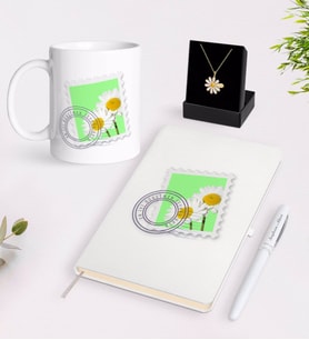BK Gift Kişiye Özel Papatya Temalı En İyi Öğretmen Beyaz Kupa Defter Kalem ve İsimli Papatya Kolye Hediye Seti-10 (Model 1)