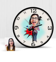 BK Gift Kişiye Özel Bayan Profesyonel Fotoğrafçı Karikatür Ahşap Duvar Saati  1