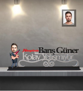 Kişiye Özel Berber  Karikatürlü Kolay Yetişmiyor Ahşap Biblo  Bay-4