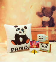 Kişiye Özel Fotoğraflı Sevimli Panda Yastık Ve Kutulu Kupa Hediye Seti