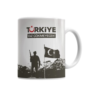 Ayyıldız Türkiye Diz Çökmeyecek Türk Bayrağı Kupa Bardak Porselen