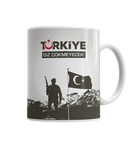 Ayyıldız Türkiye Diz Çökmeyecek Türk Bayrağı Kupa Bardak Porselen