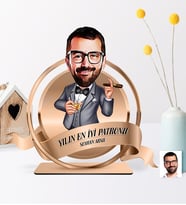BK Gift Kişiye Özel Yılın En İyi Bay Patronu Karikatürlü 3D Ahşap Biblo Plaket - 3