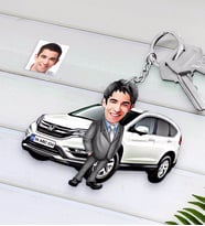 BK Gift Kişiye Özel Erkek Honda CR-V Figürlü Plakalı Ahşap Karikatür Anahtarlık-1 (Beyaz)