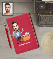 Kişiye Özel Öğretmen Karikatürlü  Kırmızı Defter Kalem Hediye Seti Bay-3