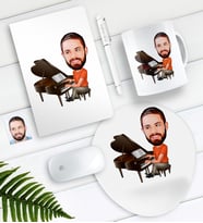 BK Gift Kişiye Özel Bay Piyanist Karikatürlü Defter Kalem Kupa Mouse Pad Seti (Model 1)