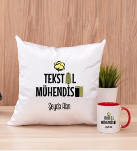 Tekstil Mühendisi Kare Yastık ve Kırmızı Kupa Bardak