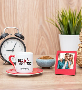 Paramedik Kırmızı Kahve Fincanı ve Kırmızı Mini Fotoğraf Çerçevesi