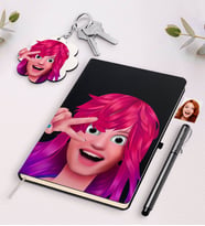 BK Gift Kişiye Özel Kadın Animasyon Karikatürlü Siyah Defter Kalem Ve Anahtarlık Hediye Seti-10 (Model 1)