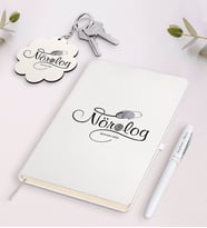 BK Gift Kişiye Özel Nörolog Beyaz Defter Kalem ve Anahtarlık Hediye Seti (Model 1)