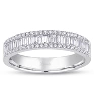 0.61 Ct. Baget Yarım Tur Pırlanta Yüzük
