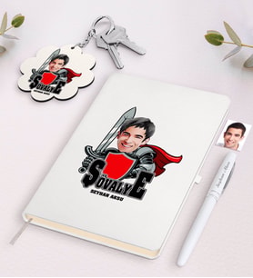 BK Gift Kişiye Özel Şövalye Karikatürlü Beyaz Defter Kalem ve Anahtarlık Hediye Seti-2 (Model 1)
