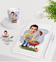 BK Gift Kişiye Özel Erkek Mangalcı Karikatürlü Beyaz Defter Kalem Türk Kahvesi Fincanı Seti-1 (Model 1)