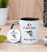 Askere Hediye Siyah Kupa Bardak Ve Anahtarlık Set