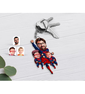 BK Gift Kişiye Özel Süper Baba 2 Çocuk Karikatürlü Ahşap Anahtarlık-1