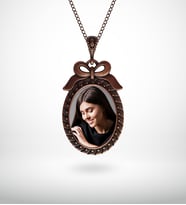 BK Gift Kişiye Özel Fotoğraflı Otantik Eskitme Bakır Kolye Model 8