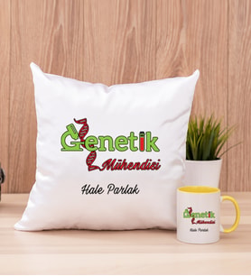 Genetik Mühendisi Kare Yastık ve Sarı Kupa Bardak