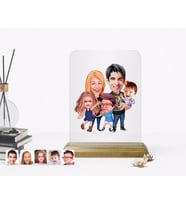 BK Gift Kişiye Özel Aile Karikatürlü Ahşap Standlı Çerçeve-6 (Beyaz)