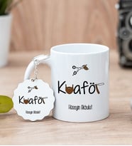 Erkek Kuaförü Beyaz Kupa Bardak Ve Anahtarlık Set